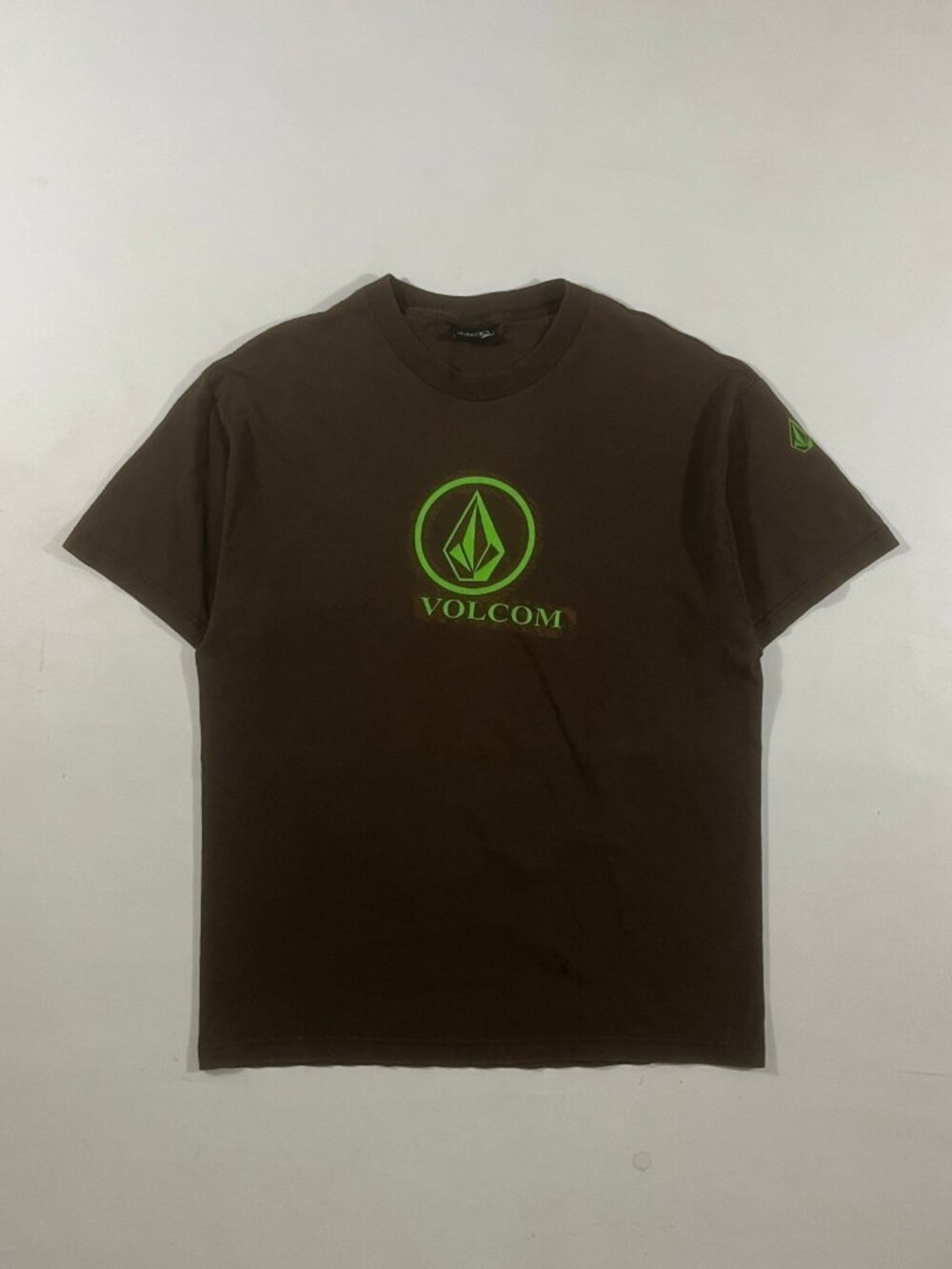 Y2K Volcom Stone Logo Brown Green Skate Surf Tee